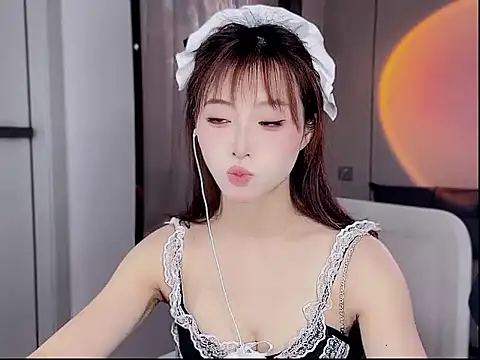 Kikikiki5678 online show from 12-14-25, 07:03