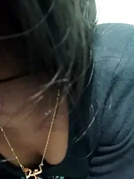 Zoyaa-Zubair online show from 02-14-26, 05:21