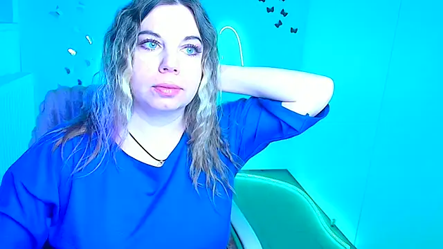 Amanda Swannn online show from 02-17-26, 06:43