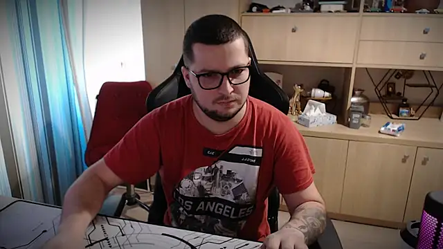 kevinnlovelly online show from 12-15-25, 11:58