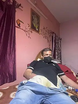 Snapshot of Saxymood1111 chatting on 03-15-26, 05:52 Saxymood1111 online show from 03-15-26, 05:52