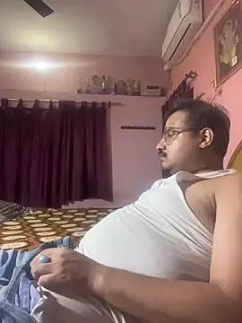 Snapshot of Saxymood1111 chatting on 03-24-26, 06:24 Saxymood1111 online show from 03-24-26, 06:24