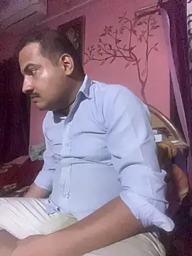 Snapshot of Saxymood1111 chatting on 04-03-26, 06:17 Saxymood1111 online show from 04-03-26, 06:17