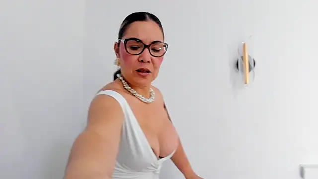 AnnaJaimes online show from 02-01-26, 11:58