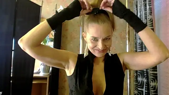 Soniakiss online show from 03-27-26, 02:39