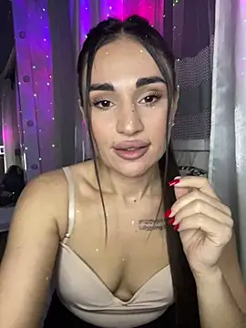 Snapshot of MonikaSi chatting on 04-04-26, 05:10 MonikaSi online show from 04-04-26, 05:10