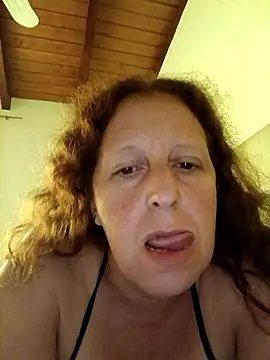 Snapshot of nikiarg chatting on 04-19-26, 03:44 nikiarg online show from 04-19-26, 03:44