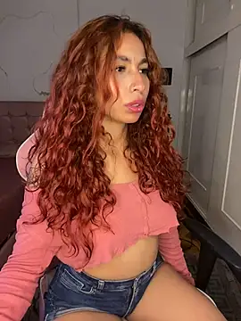 PrettyChloe  online show from 05-19-26, 06:58