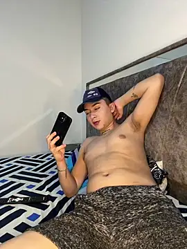 Snapshot of nico_sexboy chatting on 05-01-26, 05:12 nico sexboy online show from 05-01-26, 05:12