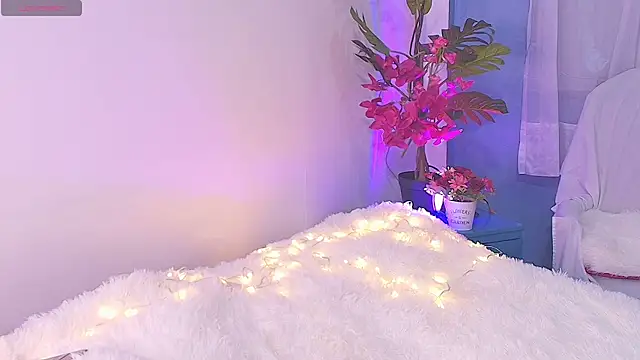 Katee Crownn online show from 12-03-25, 03:58