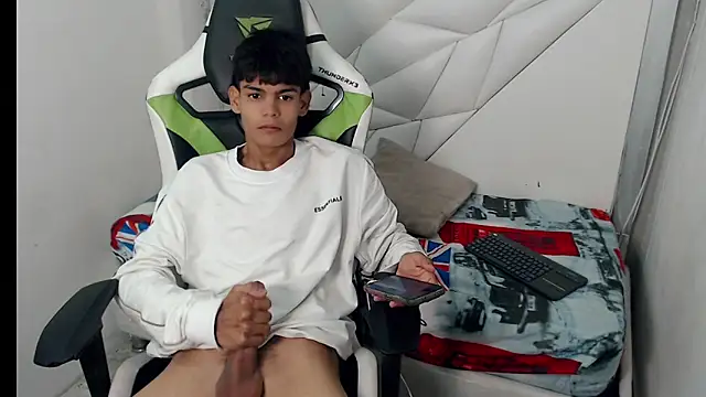 Lil babyyy  online show from 12-16-25, 04:39