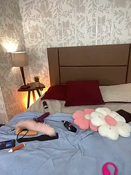 Paolagh  online show from 02-26-26, 03:27