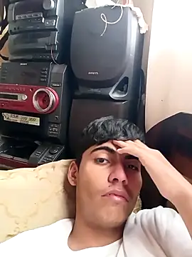 Snapshot of kirito_22cm chatting on 11-28-25, 03:58 kirito 22cm online show from 11-28-25, 03:58