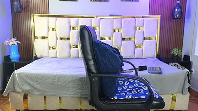 Snapshot of _Caroline34 chatting on 04-09-26, 10:31 Caroline34 online show from 04-09-26, 10:31