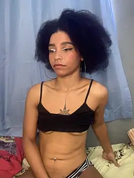 Snapshot of Lillith_Bloom chatting on 02-20-26, 01:11 Lillith Bloom online show from 02-20-26, 01:11