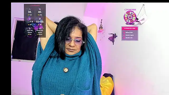 Snapshot of sweetCatallina chatting on 06-27-26, 12:10 sweetCatallina online show from 06-27-26, 12:10