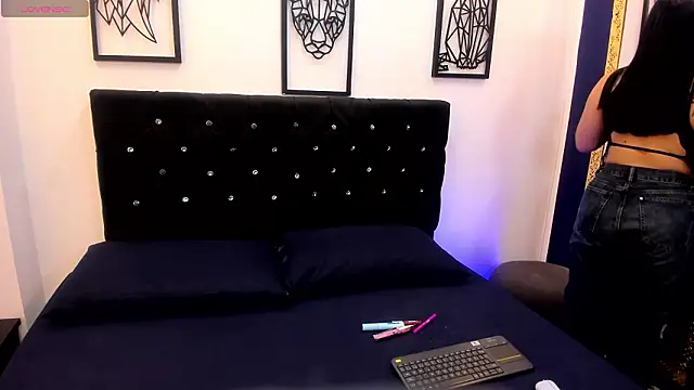 AgathaMyller online show from 03-09-26, 12:42