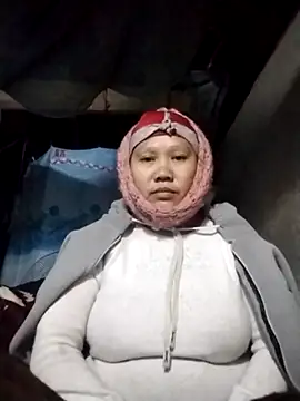 Snapshot of LeoPet2x chatting on 02-01-26, 10:58 LeoPet2x online show from 02-01-26, 10:58