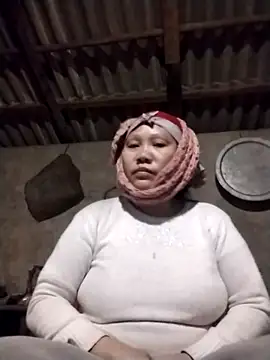 Snapshot of LeoPet2x chatting on 02-01-26, 11:03 LeoPet2x online show from 02-01-26, 11:03