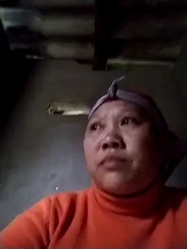 Snapshot of LeoPet2x chatting on 02-10-26, 09:13 LeoPet2x online show from 02-10-26, 09:13