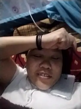 Snapshot of LeoPet2x chatting on 03-11-26, 05:02 LeoPet2x online show from 03-11-26, 05:02