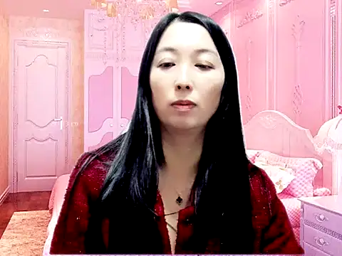 Snapshot of sisilove22 chatting on 11-30-25, 12:31 sisilove22 online show from 11-30-25, 12:31