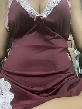 Snapshot of Namratajainn chatting on 05-21-26, 12:12 Namratajainn online show from 05-21-26, 12:12