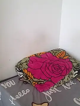 Snapshot of floctous chatting on 02-05-26, 05:56 floctous online show from 02-05-26, 05:56