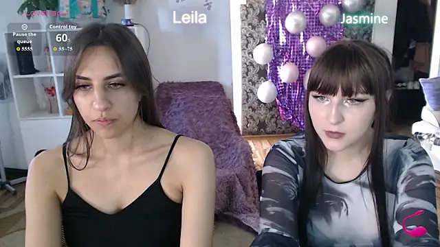 Snapshot of JasmineAdamss chatting on 06-19-26, 08:07 JasmineAdamss online show from 06-19-26, 08:07