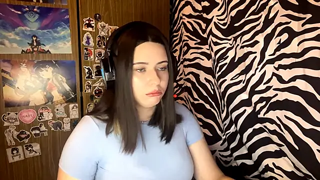 AngeliqueSulima online show from 12-04-25, 09:18