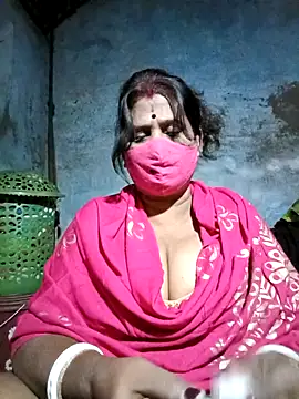 Snapshot of me-pari-hu chatting on 12-16-25, 05:18 me-pari-hu online show from 12-16-25, 05:18