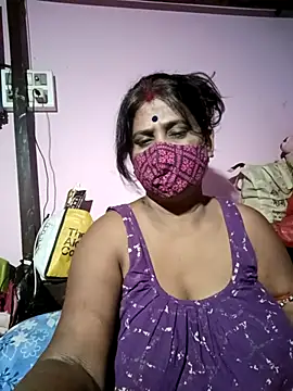 Snapshot of me-pari-hu chatting on 04-11-26, 08:24 me-pari-hu online show from 04-11-26, 08:24