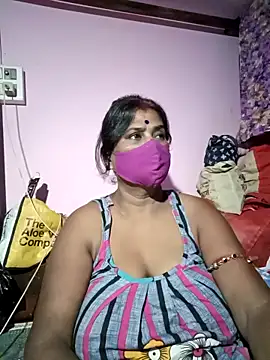 Snapshot of me-pari-hu chatting on 04-12-26, 04:23 me-pari-hu online show from 04-12-26, 04:23