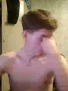 Snapshot of FreeRich chatting on 12-02-25, 01:00 FreeRich online show from 12-02-25, 01:00