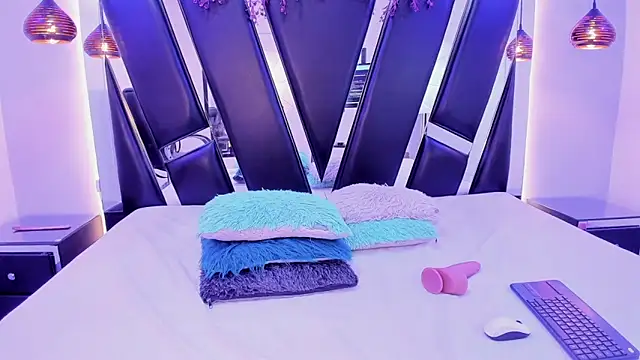 MHONIKBELUCCI online show from 04-11-26, 10:14