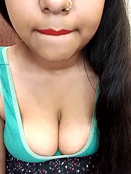 Snapshot of RESHMA01 chatting on 04-02-26, 06:38 RESHMA01 online show from 04-02-26, 06:38