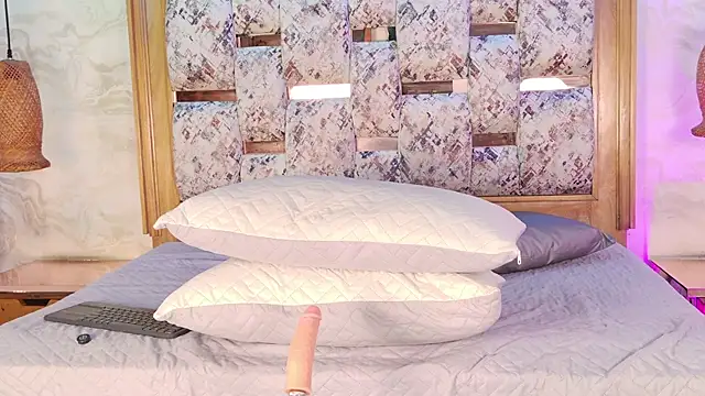 emily dempsey online show from 07-09-26, 07:18