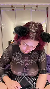 Snapshot of MurrbyAliceMoore chatting on 12-20-25, 05:14 MurrbyAliceMoore online show from 12-20-25, 05:14