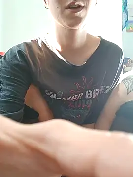 Snapshot of AuroraAya chatting on 11-30-25, 12:20 AuroraAya online show from 11-30-25, 12:20