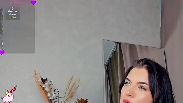 BenniePatience online show from 12-05-25, 04:03