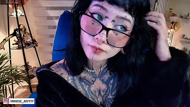 Snapshot of AryRousse chatting on 05-21-26, 03:35 AryRousse online show from 05-21-26, 03:35
