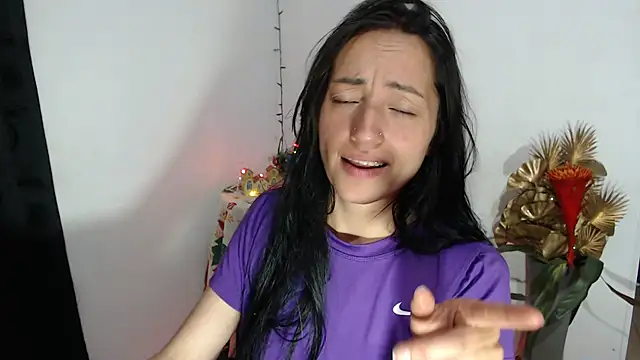 Snapshot of Megaan-love5 chatting on 11-30-25, 05:55 Megaan-love5 online show from 11-30-25, 05:55