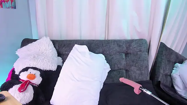 BonnieRitz online show from 12-04-25, 11:41