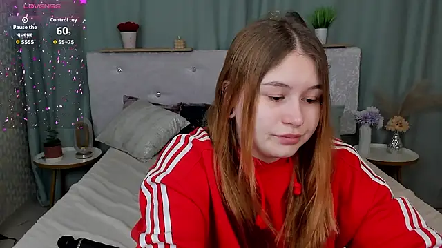 MilanaXHoney online show from 03-02-26, 12:46