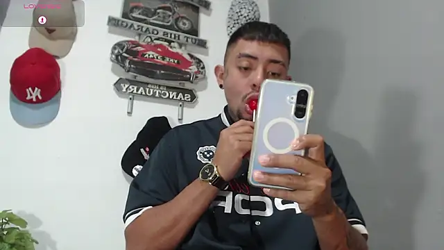 BASTIAN NICOLAS  online show from 02-16-26, 09:33