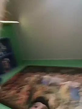 Snapshot of RusKes chatting on 12-03-25, 12:07 RusKes online show from 12-03-25, 12:07