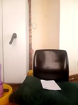 naughty horny bitch online show from 04-10-26, 07:35