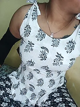 Kavya Baby online show from 02-28-26, 09:38