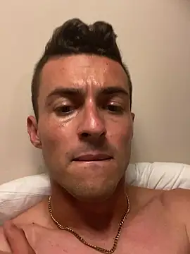 Snapshot of 3turkish6model9 chatting on 06-03-26, 02:33 3turkish6model9 online show from 06-03-26, 02:33