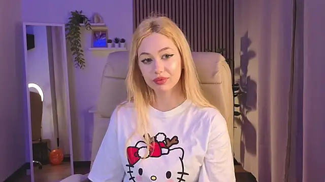 Snapshot of _K1sa_ chatting on 11-30-25, 09:13 K1sa online show from 11-30-25, 09:13